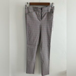 HAVE Black & Red Plaid Pants